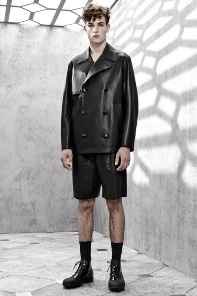 Look 5